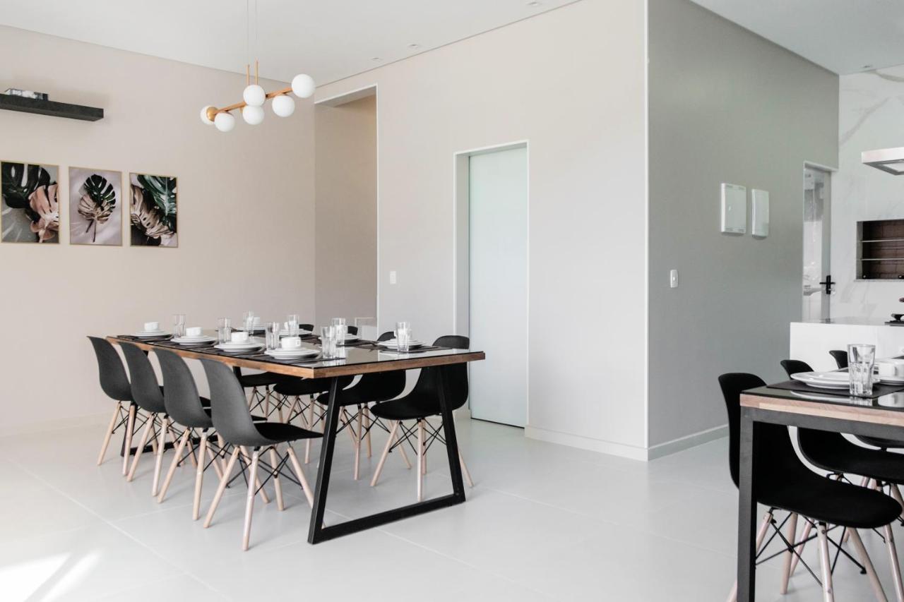 Casa Requinte, 4 Suites , Piscina II Balneário Camboriú Zewnętrze zdjęcie
